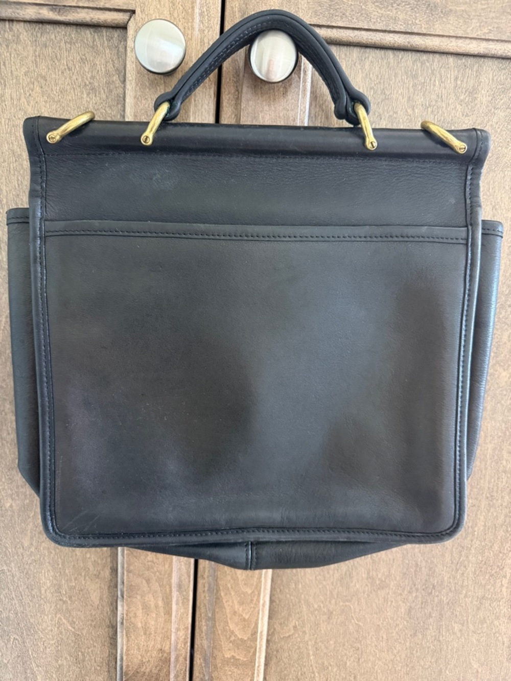Coach Authentic Vintage Willis Bag. Black Leather. Brass Hardware. - Picture 14 of 14